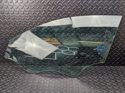 Mercedes-Benz A-Class Front Left Window Glass