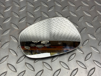 BMW 3 Series, 1 Series Right Door Mirror Glass