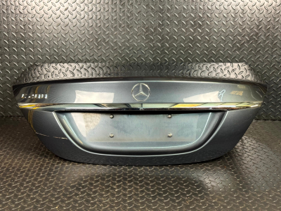 Mercedes-Benz C-Class Tailgate Bootlid