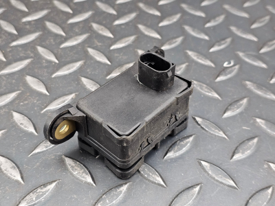 BMW 1 Series, 120i, 3 Series, 5 Series, 6 Series Accelerating Sensor