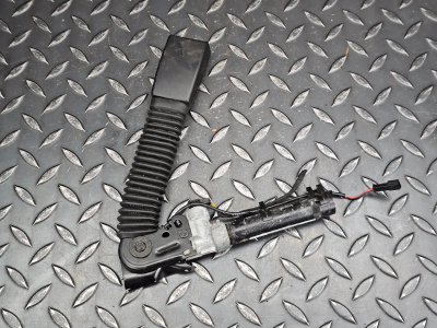 BMW 5 Series Front Seat Belt Buckle