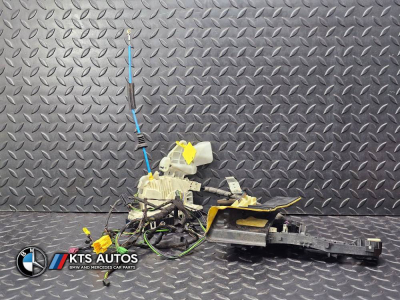 Mercedes-Benz C-Class, E-Class Front Right Door Lock