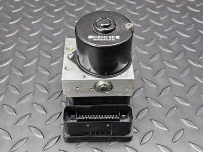 BMW 1 Series, 3 Series Air Intake Pump ECU