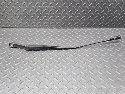 Mercedes-Benz A-Class, CLA Front Left Window Wiper Arm