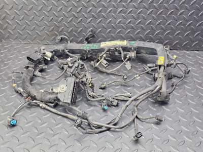 Mercedes-Benz C-Class Engine Wiring Harness