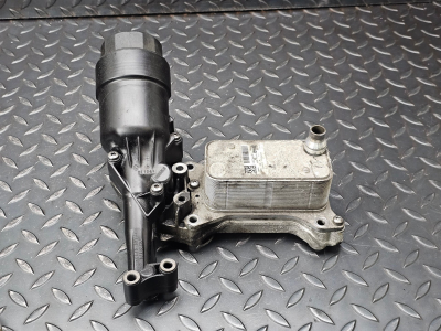 Mercedes-Benz A-Class, B-Class Oil Filter Housing Heat Exchanger