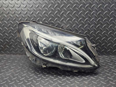 Mercedes-Benz C-Class Right Headlight