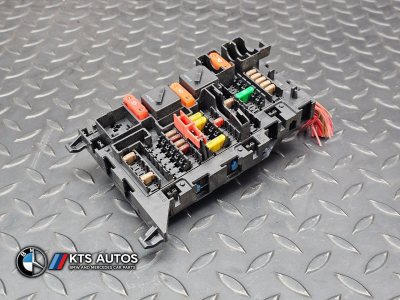 MINI Cooper, Countryman Rear Fuse Box