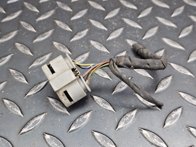 Mercedes-Benz CLA Headlight Connector Plug