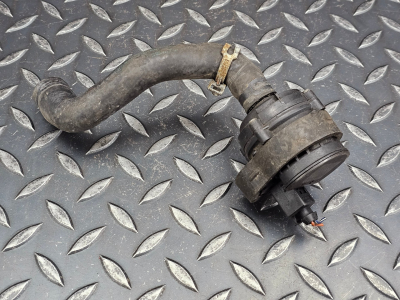 Mercedes-Benz C-Class, E-Class, S-Class Auxiliary Water Pump