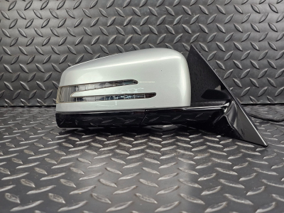 Mercedes-Benz E-Class Right Wing Mirror
