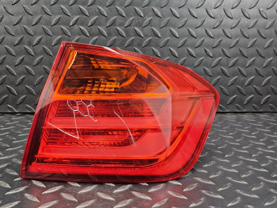 BMW 3 Series, 320d Rear Right Tail Light