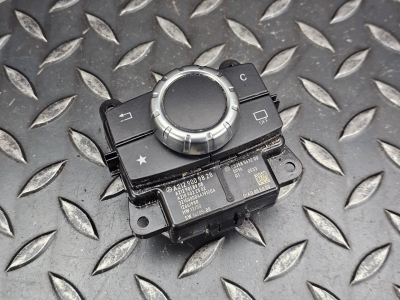 Mercedes-Benz CLS, E-Class Sat Nav Media Control Switch