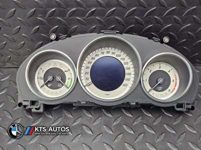 Mercedes-Benz E-Class Speedometer Instrument Cluster