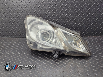 Mercedes-Benz E-Class Right Headlight