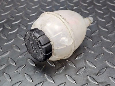 Mercedes-Benz C-Class, GLC, E-Class Coolant Expansion Tank