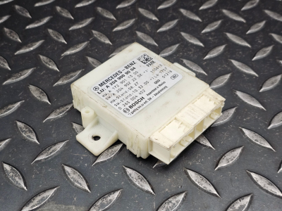 Mercedes-Benz C-Class Control Unit