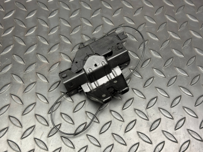 BMW 1 Series, 3 Series, 5 Series, 6 Series, Z4 Boot Lock