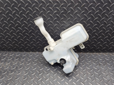 BMW i3 Windscreen Washer Bottle