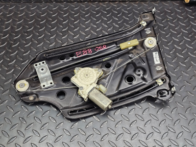 BMW 1 Series Right Rear Window Regulator