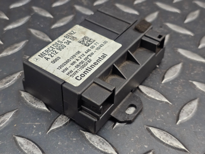 Mercedes-Benz C-Class, E-Class Fuel Pump Control Module