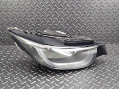 BMW i3 Right Headlight