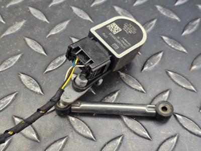 BMW 2 Series, 3 Series, 4 Series, 5 Series, 7 Series, X1, X2, X3, X4, X5, 6 Series Height Level Sensor