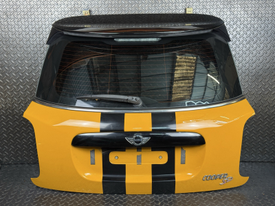 MINI Cooper Boot Lid