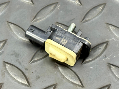 BMW 3 Series, 2 Series, 4 Series Airbag Crash Impact Sensor