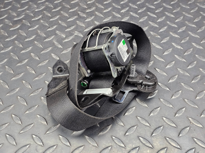 BMW i3 Front Right Seat Belt