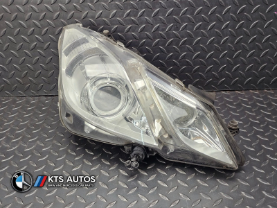 Mercedes-Benz E-Class Right Headlight