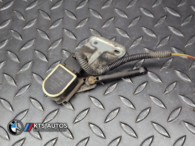 Mercedes-Benz A-Class, B-Class Headlight Level Sensor