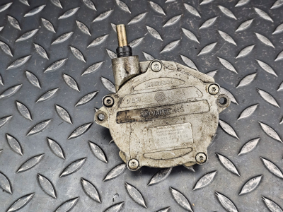 Mercedes-Benz C-Class Vacuum Pump