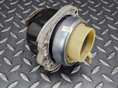 BMW X5 Engine Mount Right