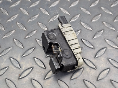 Mercedes-Benz E-Class Bonnet Lock Catch