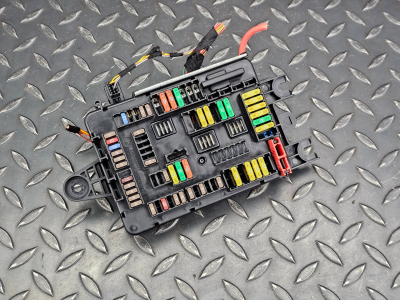BMW 1 Series, 3 Series, 4 Series, 2 Series Fuse Box