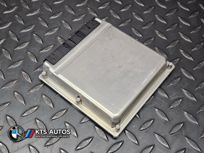 Mercedes-Benz SL Engine Control Module Ecu
