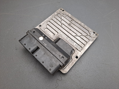 Mercedes-Benz C-Class Engine Control Module Ecu