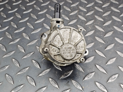Mercedes-Benz A-Class Vacuum Pump