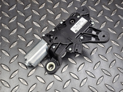 BMW 3 Series, 5 Series Rear Windscreen Wiper Motor
