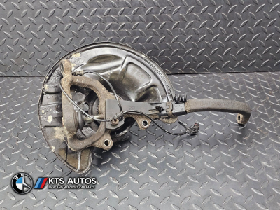 Mercedes-Benz SL Front Right Wheel Hub Carrier