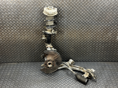 BMW CLA Left Front Complete Leg Wheel Hub