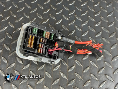 Mercedes-Benz E-Class, C-Class Fuse Relay Box