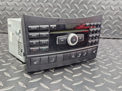 Mercedes-Benz E-Class Radio Cd Player Head Unit