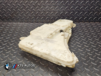 BMW 5 Series Windscreen Washer Bottle