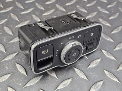 Mercedes-Benz A-Class Headlight Control Switch