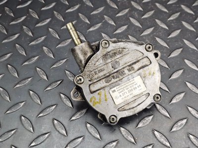 Mercedes-Benz C-Class, CLK, SLK Vacuum Pump