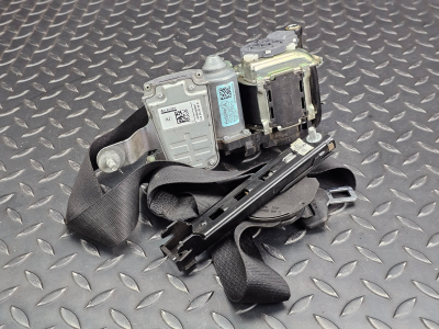 Mercedes-Benz E-Class Front Left Seatbelt