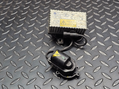 BMW 5 Series Headlight Ballast Control