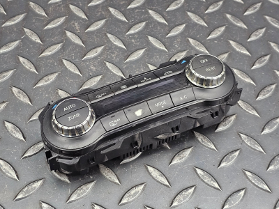 Mercedes-Benz A-Class Climate Control Panel